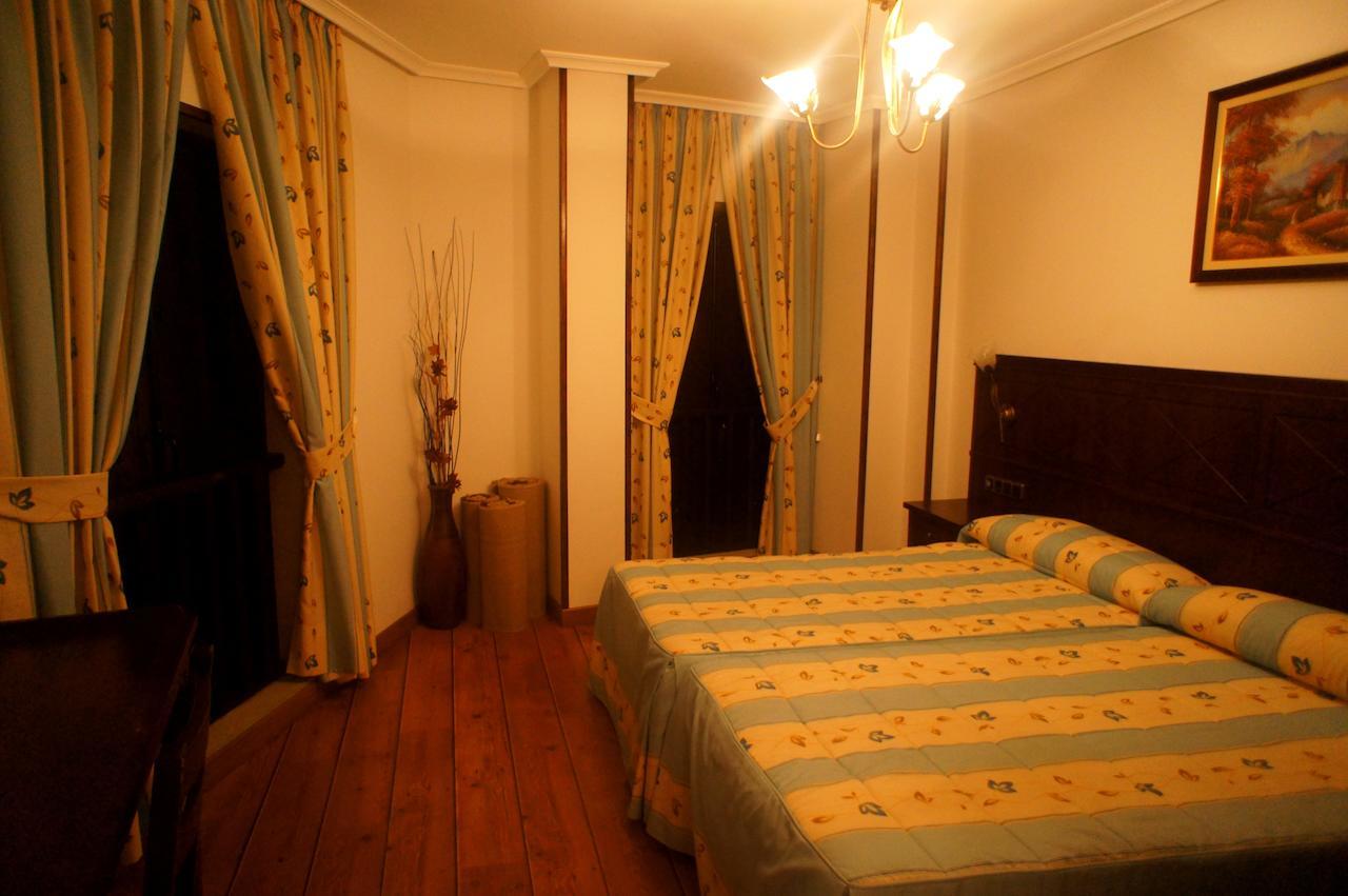 Hotel Mirador Da Ribeira Viana do Bolo Pokój zdjęcie