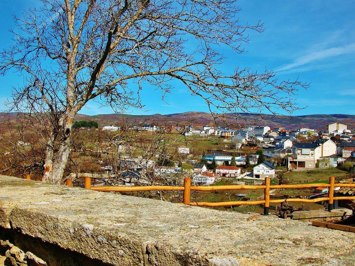 Hotel Mirador Da Ribeira Viana do Bolo Zewnętrze zdjęcie
